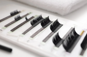 Extensions de cils